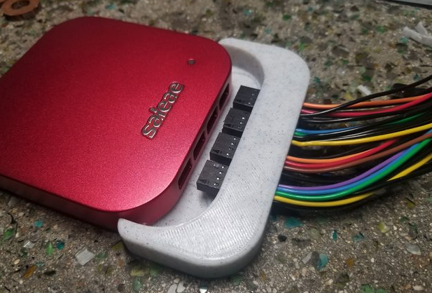 Logic Pro 16 Analyzer Dock Station by earlynerd